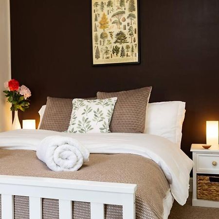 Pure B - Welcoming Bath City 3 Bed House Free Parking & Wifi Dış mekan fotoğraf