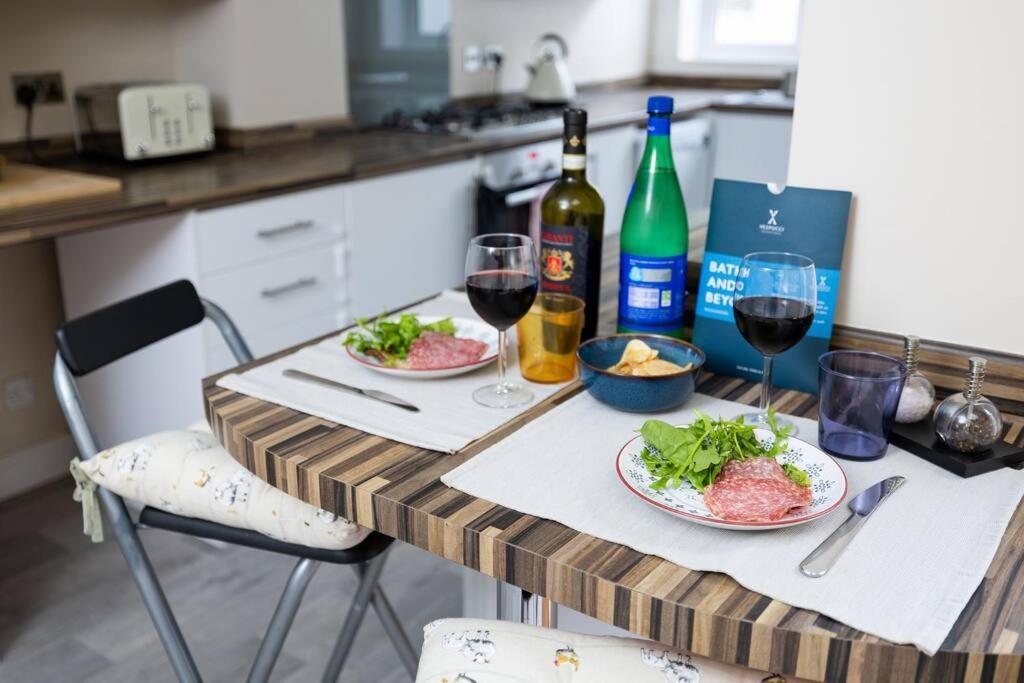 Pure B - Welcoming Bath City 3 Bed House Free Parking & Wifi Dış mekan fotoğraf