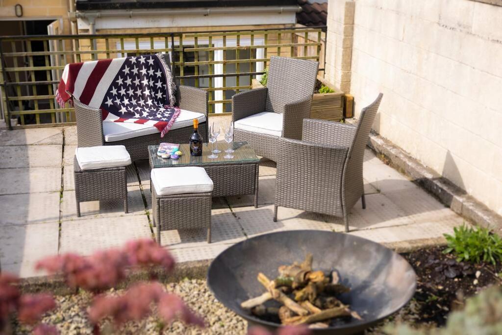 Pure B - Welcoming Bath City 3 Bed House Free Parking & Wifi Dış mekan fotoğraf