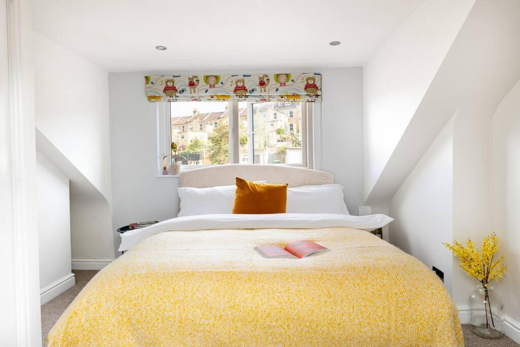 Pure B - Welcoming Bath City 3 Bed House Free Parking & Wifi Dış mekan fotoğraf