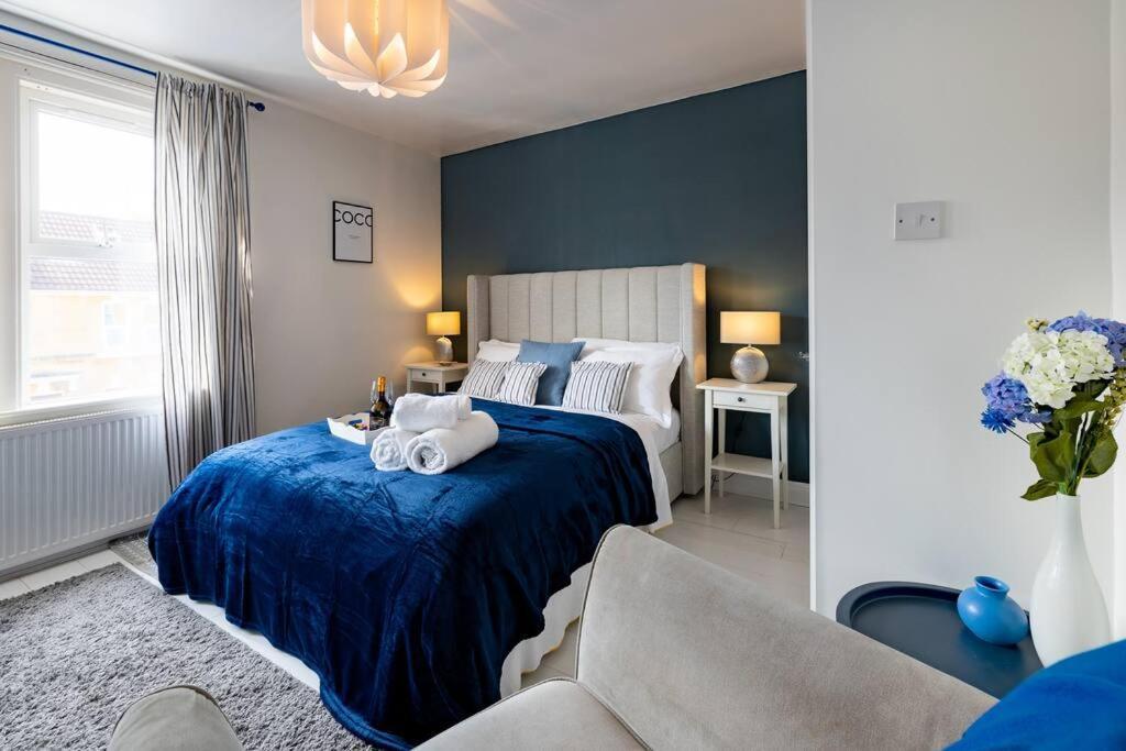 Pure B - Welcoming Bath City 3 Bed House Free Parking & Wifi Dış mekan fotoğraf